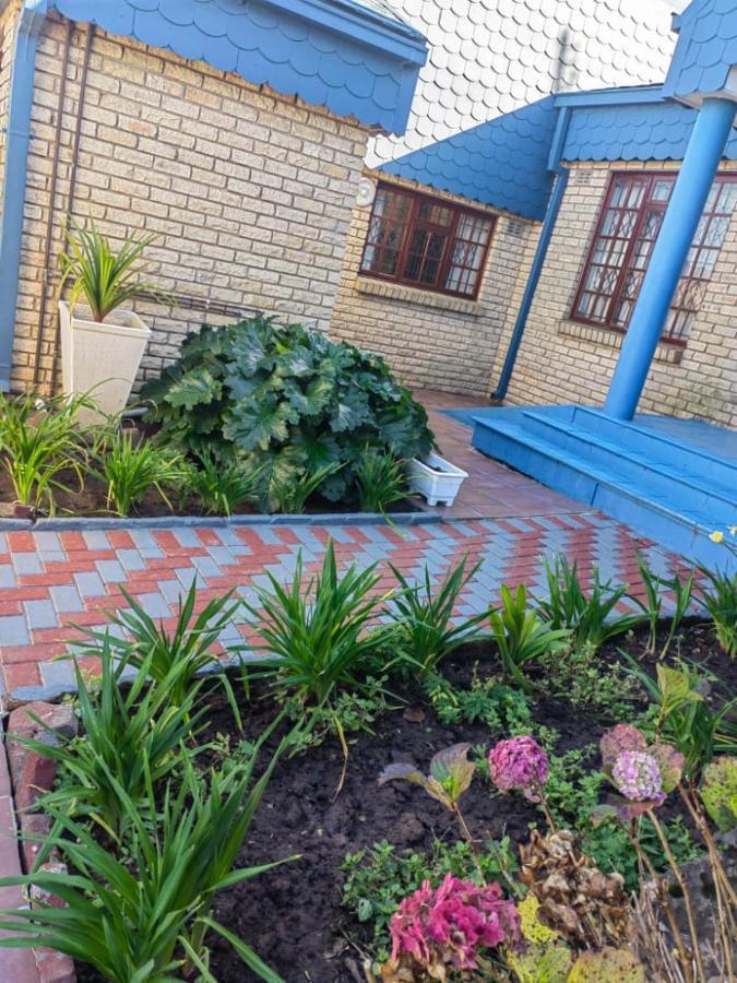 Obaa Sima Guest House Мтхатха Екстериор снимка